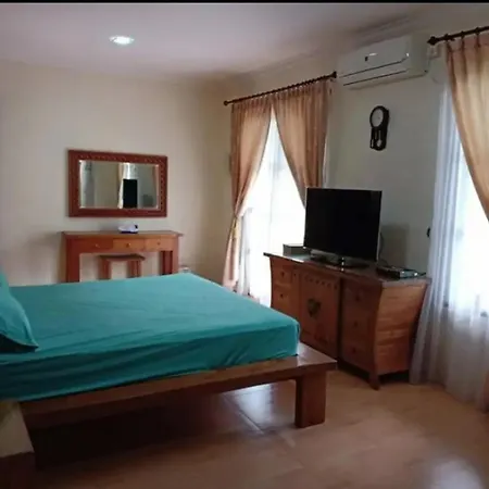 Villa Panbil Batam-2